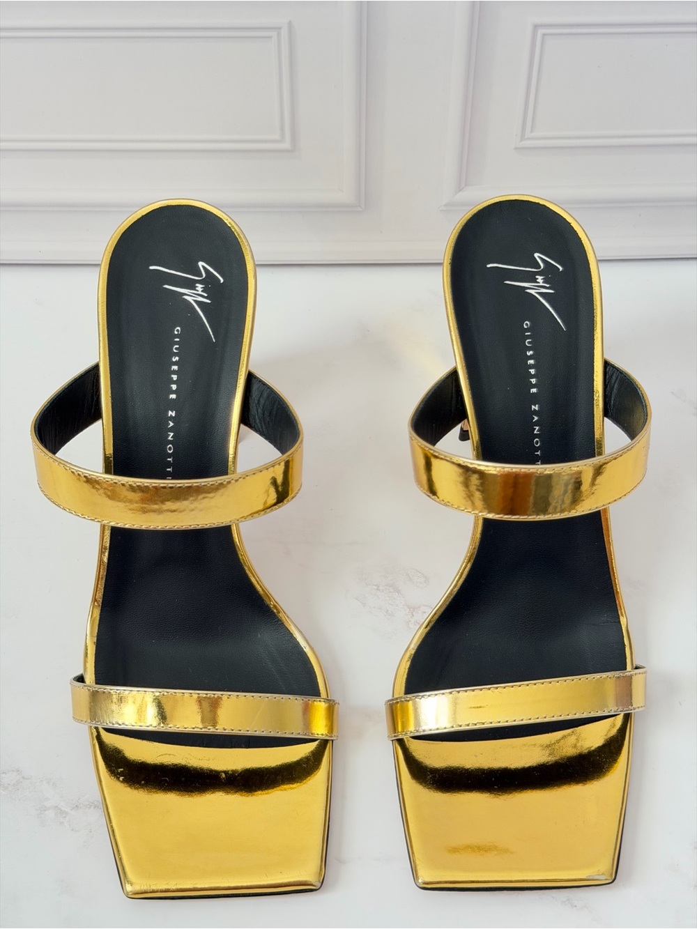Giuseppe Zanotti Women’s Gold Metallic Leather Sandals Heels Size 38 Italy - Picture 3 of 10